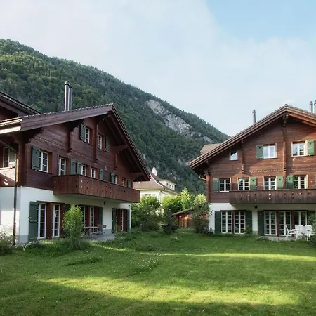 سيتي * إنترلاكن